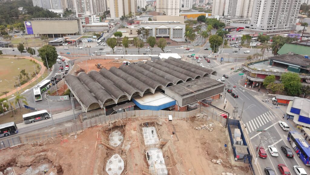 Demolição do antigo Terminal de Ônibus BRT – ABC